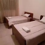 Alkaeos & Otel