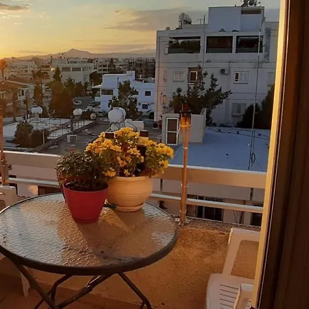 Alkaeos & * Larnaca