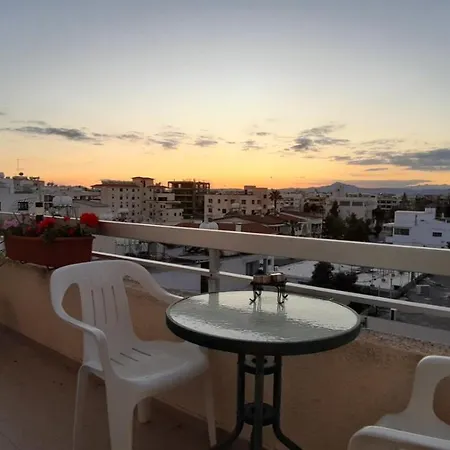 Alkaeos & Larnaca