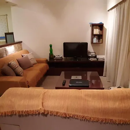 Homestay szállás Alkaeos & Lárnaka
