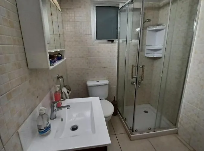 Alkaeos & Hotell Larnaca